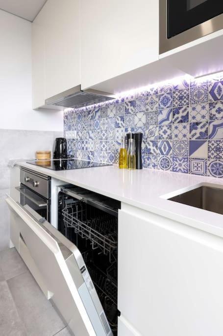 Lisbon Central Apartment With Balcony Luaran gambar